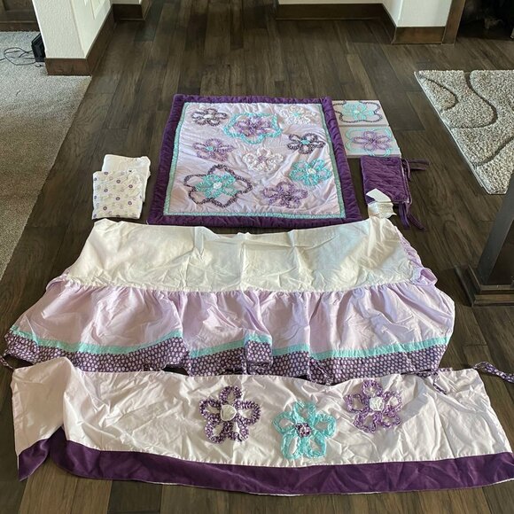 Girls Nursery Crib Bedding - Picture 1 of 11